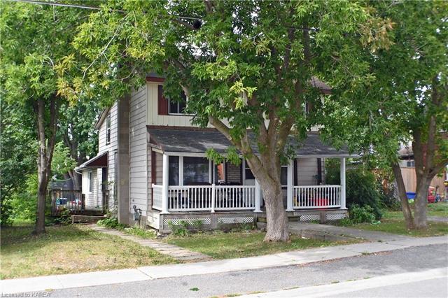 172 West Street, House detached with 3 bedrooms, 2 bathrooms and 3 parking in Greater Napanee ON | Image 4