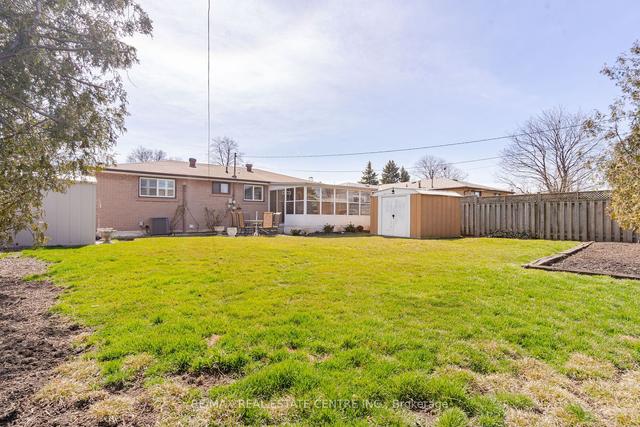 49 Belmont Dr, House detached with 3 bedrooms, 2 bathrooms and 4 parking in Brampton ON | Image 26