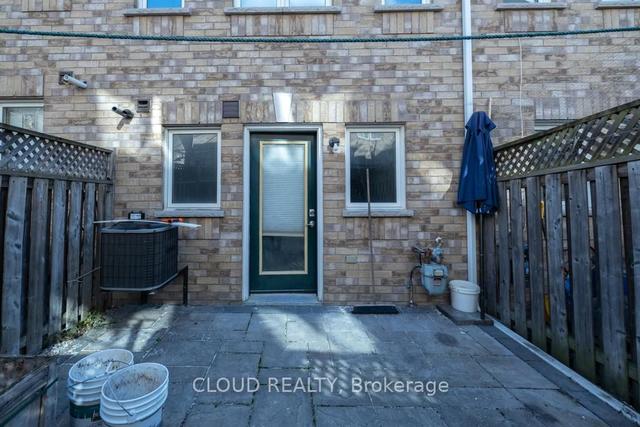 24 Shining Star Cres, Townhouse with 3 bedrooms, 4 bathrooms and 2 parking in Toronto ON | Image 24