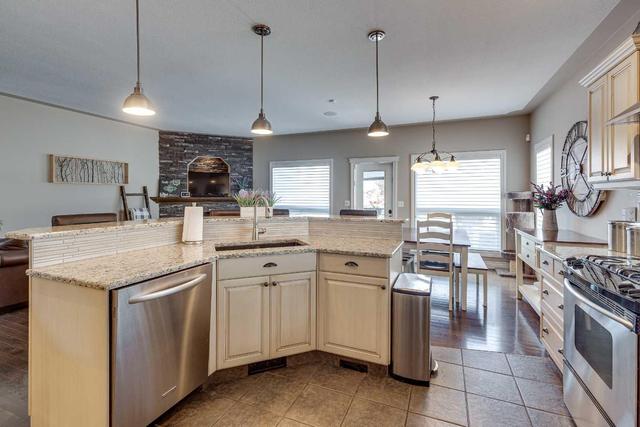 108 Allwright Close, House detached with 4 bedrooms, 3 bathrooms and 4 parking in Red Deer AB | Image 3