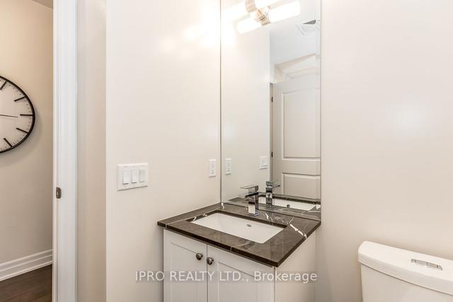 1910 - 9085 Jane St, Condo with 2 bedrooms, 2 bathrooms and 1 parking in Vaughan ON | Image 7