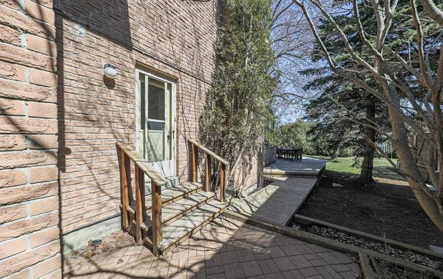 1809 Eastbank Rd, House detached with 3 bedrooms, 3 bathrooms and 4 parking in Pickering ON | Image 27