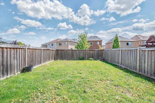 21 Long St, House detached with 3 bedrooms, 3 bathrooms and 3 parking in Bradford West Gwillimbury ON | Image 32