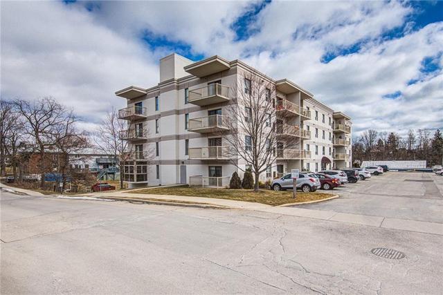 307 - 12 St. Andrew Street, Condo with 2 bedrooms, 2 bathrooms and 1 parking in Norfolk County ON | Image 2