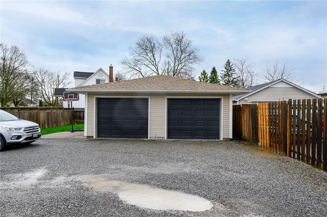 344 Linwell Road, House detached with 3 bedrooms, 2 bathrooms and 8 parking in St. Catharines ON | Image 38