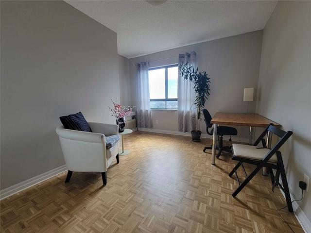 605 - 1000 Cedarglen Gate, Condo with 2 bedrooms, 2 bathrooms and 1 parking in Mississauga ON | Image 10