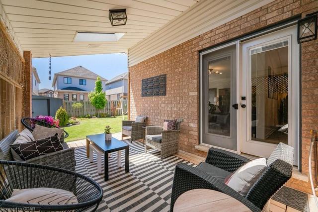 144 Starwood Drive, House detached with 3 bedrooms, 3 bathrooms and 3 parking in Guelph ON | Image 11