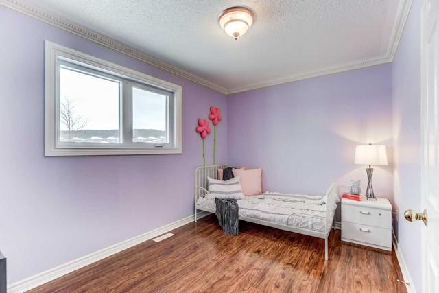 38 Batteaux St, House detached with 4 bedrooms, 3 bathrooms and 4 parking in Barrie ON | Image 14