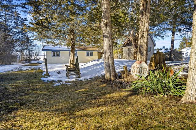 1763 North Big Island Rd, House detached with 3 bedrooms, 1 bathrooms and 5 parking in Prince Edward County ON | Image 22