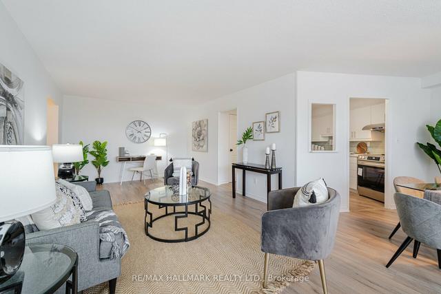 606 - 20 Edgecliffe Gfwy, Condo with 3 bedrooms, 2 bathrooms and 1 parking in Toronto ON | Image 28