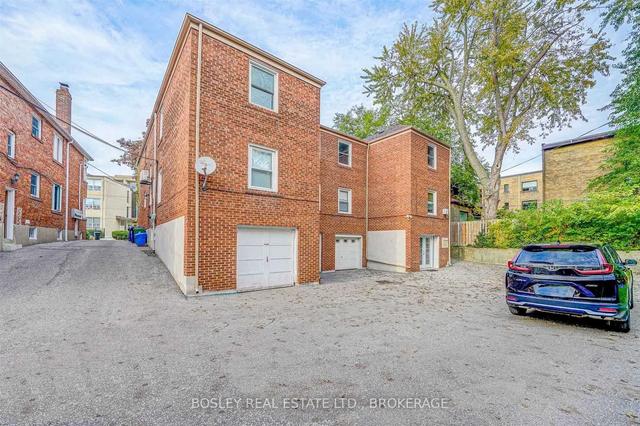 1 - 3 Warwick Ave S, House detached with 3 bedrooms, 1 bathrooms and 1 parking in Toronto ON | Image 19