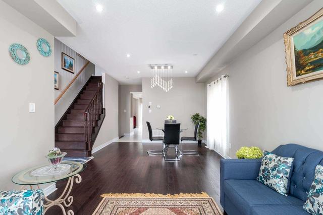 17 Bellotti Cres, House detached with 4 bedrooms, 4 bathrooms and 4 parking in Ajax ON | Image 4