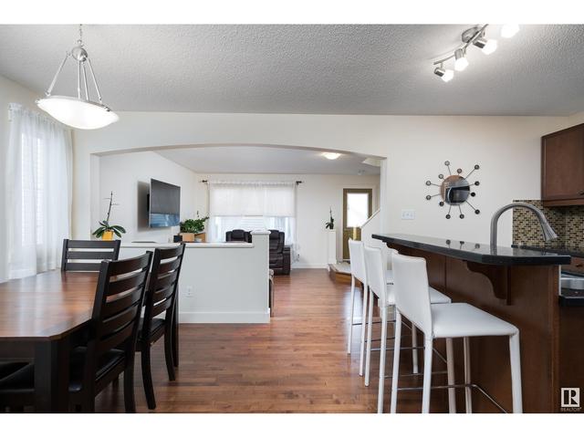 965 Valour Wy Nw, House detached with 4 bedrooms, 3 bathrooms and null parking in Edmonton AB | Image 9