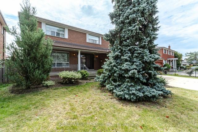 95 Hallsport Cres, House detached with 5 bedrooms, 5 bathrooms and 6 parking in Toronto ON | Image 12