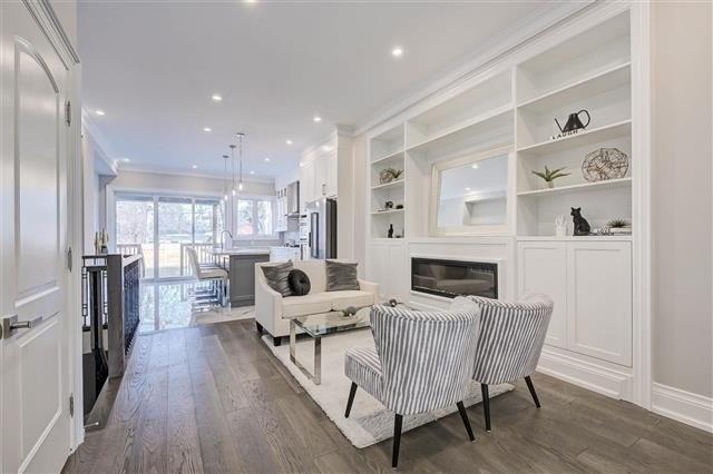 109b Robinson Ave, House detached with 4 bedrooms, 4 bathrooms and 2 parking in Toronto ON | Image 32