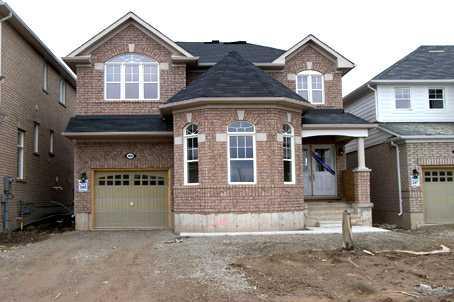 364 Mcdougall Crossing St, House detached with 4 bedrooms, 3 bathrooms and 2 parking in Milton ON | Image 1