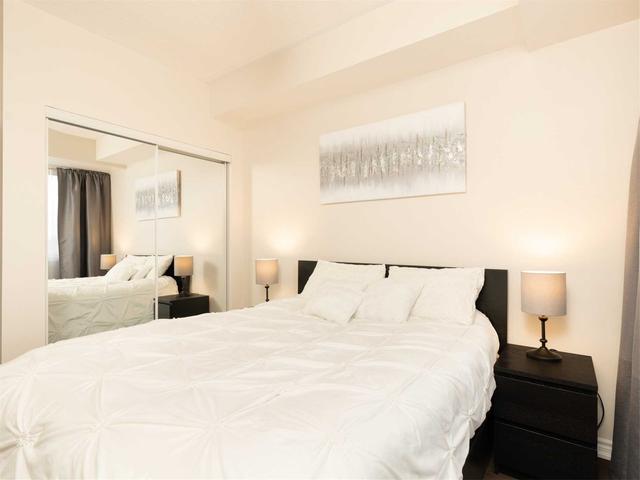 214 - 570 Lolita Gdns, Condo with 1 bedrooms, 1 bathrooms and 1 parking in Mississauga ON | Image 6
