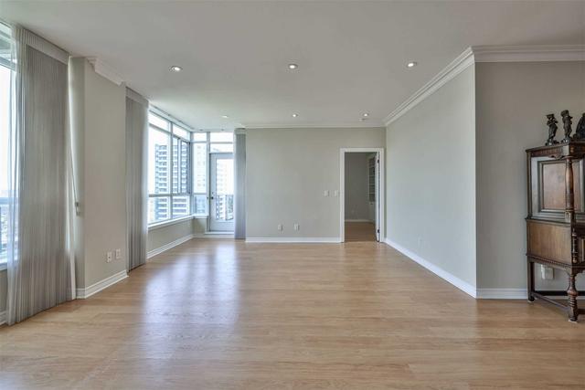 ph3 - 15 North Park Rd, Condo with 3 bedrooms, 3 bathrooms and 2 parking in Vaughan ON | Image 40