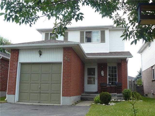 64 Thompson Dr, House detached with 3 bedrooms, 2 bathrooms and 2 parking in Guelph ON | Image 1