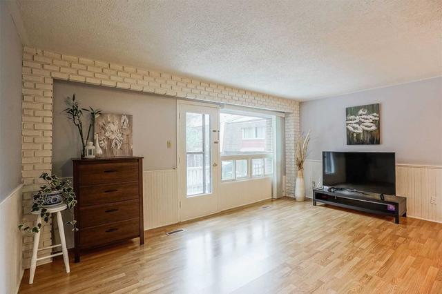 73 - 441 Military Tr, Townhouse with 3 bedrooms, 2 bathrooms and 2 parking in Toronto ON | Image 12