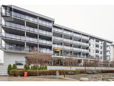 409 - 725 Marine Drive, Condo with 1 bedrooms, 1 bathrooms and 1 parking in North Vancouver BC | Card Image