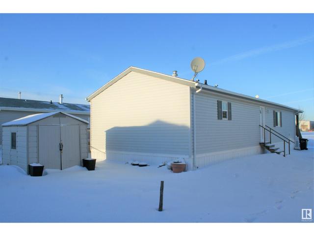 1637 68 Av Nw, Home with 2 bedrooms, 2 bathrooms and null parking in Edmonton AB | Image 11