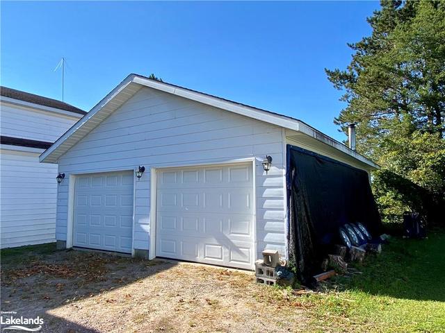 5046 534 Highway, House detached with 4 bedrooms, 2 bathrooms and 4 parking in Nipissing ON | Image 25