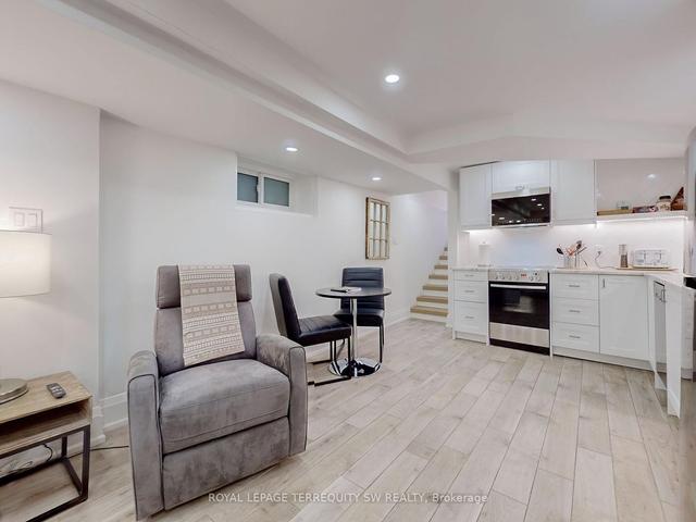 98 Pembroke St, House attached with 3 bedrooms, 5 bathrooms and 2 parking in Toronto ON | Image 24