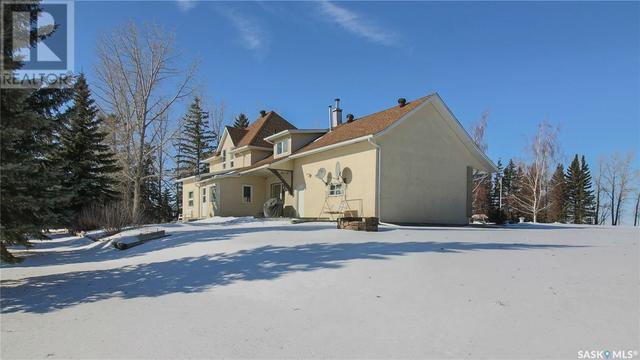 749 Gibson Road, House detached with 3 bedrooms, 3 bathrooms and null parking in Balgonie SK | Image 36