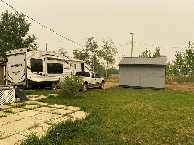 4721 49 Street, House detached with 3 bedrooms, 1 bathrooms and 4 parking in Birch Hills County AB | Image 20