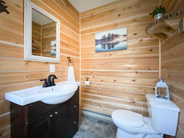 11 Church St, House detached with 4 bedrooms, 2 bathrooms and 6 parking in Parry Sound ON | Image 10