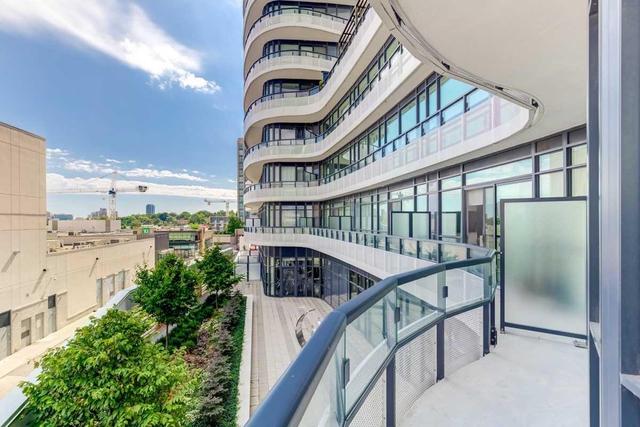 225 - 99 The Donway W, Condo with 1 bedrooms, 2 bathrooms and 1 parking in Toronto ON | Image 15