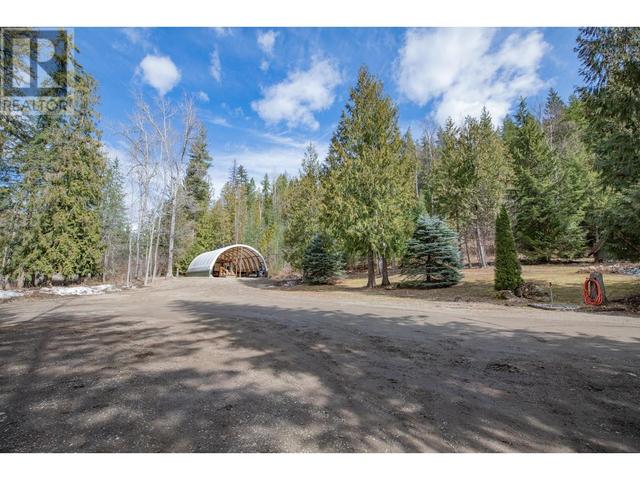 1195 & 1153 Sugar Lake Road, House detached with 2 bedrooms, 2 bathrooms and 25 parking in North Okanagan E BC | Image 60