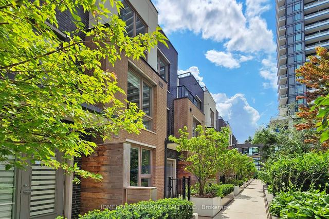 116 - 2530 Eglinton Ave W, Townhouse with 3 bedrooms, 3 bathrooms and 1 parking in Toronto ON | Image 1