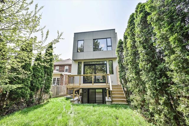 20 Deloraine Ave, House detached with 4 bedrooms, 5 bathrooms and 3 parking in Toronto ON | Image 27