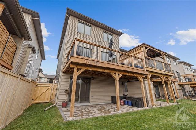 106 Porter Street, Townhouse with 3 bedrooms, 4 bathrooms and 3 parking in Ottawa ON | Image 26