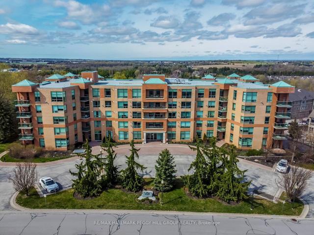 107 - 4 Briar Hill Hts, Condo with 2 bedrooms, 2 bathrooms and 2 parking in New Tecumseth ON | Image 1