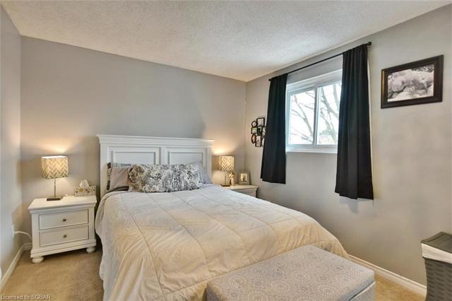 b4 - 63 Ferris Lane, House attached with 3 bedrooms, 1 bathrooms and 2 parking in Barrie ON | Image 16