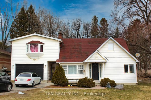 2410 King Rd, House detached with 4 bedrooms, 2 bathrooms and 5 parking in King ON | Image 1