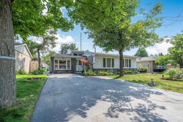 157 Elmore Dr, House detached with 3 bedrooms, 2 bathrooms and 5 parking in Halton Hills ON | Image 1