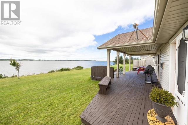 114 Shoreline Drive, House detached with 3 bedrooms, 1 bathrooms and null parking in North Shore PE | Image 25