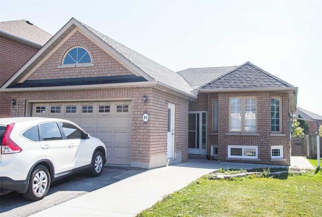 85 Cunningham Dr, House detached with 2 bedrooms, 1 bathrooms and 1 parking in Vaughan ON | Image 1