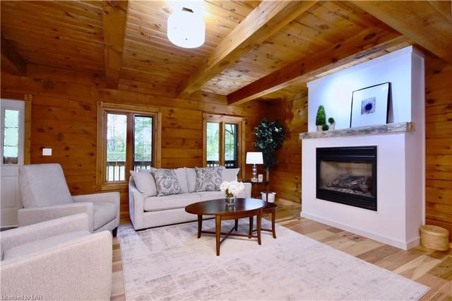 8936 12 Highway, House detached with 4 bedrooms, 2 bathrooms and 17 parking in Oro Medonte ON | Image 16