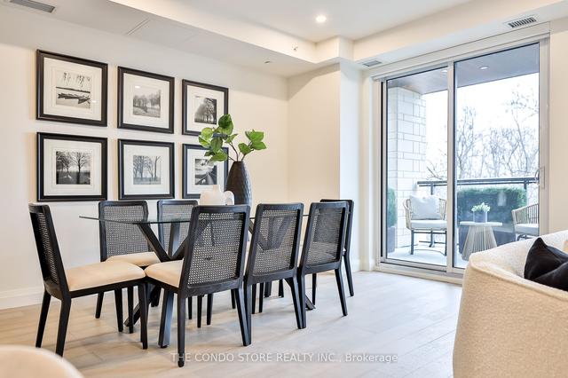 502 - 285 Avenue Rd, Condo with 2 bedrooms, 3 bathrooms and 1 parking in Toronto ON | Image 10