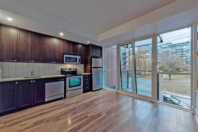 213 - 560 Front St W, Condo with 0 bedrooms, 1 bathrooms and 0 parking in Toronto ON | Image 6