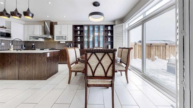 52 Abercrombie Cres, House detached with 4 bedrooms, 5 bathrooms and 4 parking in Brampton ON | Image 10