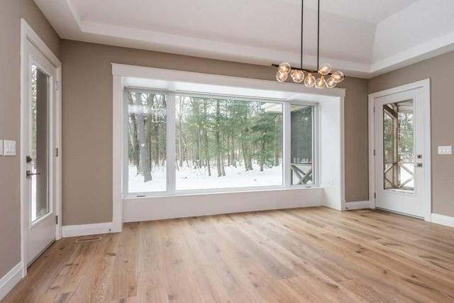 10007 Jenna Rd, House detached with 3 bedrooms, 3 bathrooms and 2 parking in Lambton Shores ON | Image 7