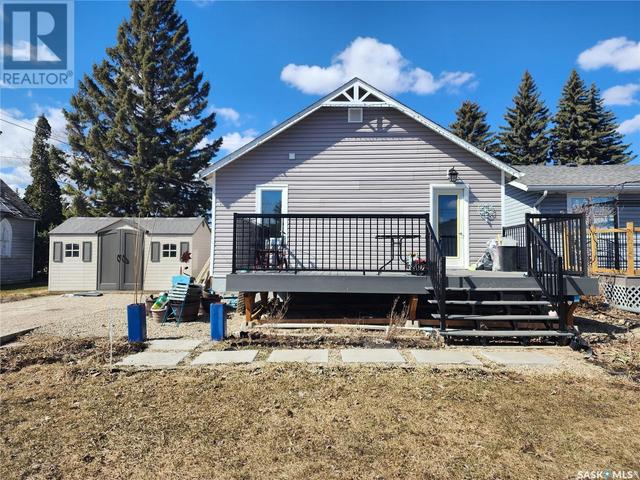 917 Qu'appelle Street, House detached with 1 bedrooms, 1 bathrooms and null parking in Grenfell SK | Image 38