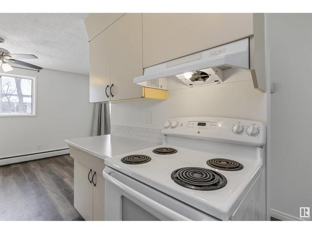 102 - 15930 109 Av Nw, Condo with 2 bedrooms, 1 bathrooms and 1 parking in Edmonton AB | Image 15