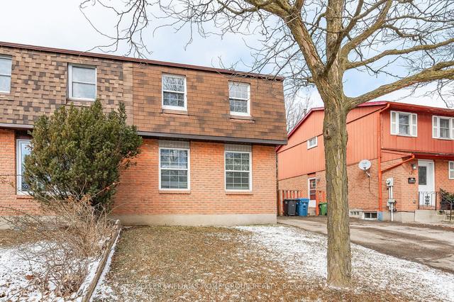 19 Mason Crt, House semidetached with 3 bedrooms, 2 bathrooms and 3 parking in Guelph ON | Image 26